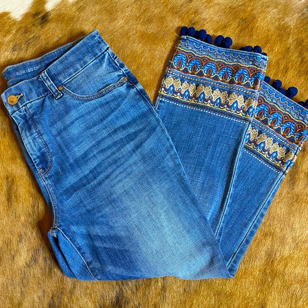Chico’s embroidered trim with Pom poms crop jeans